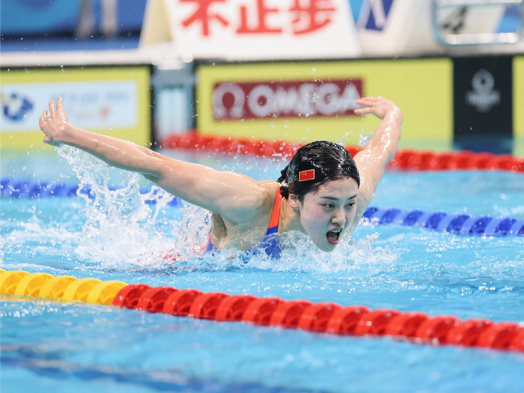 20250327 泳往直前,不止步的张雨霏传奇 泳池里的冠军,不止步的初心
张雨霏的名