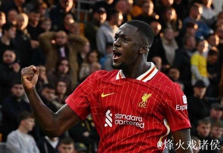 皇马盯上铁卫！曝6000万欧大将明夏恐免签，利物浦强硬回击